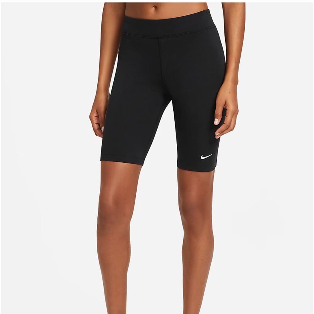 Nike biker shorts high waist